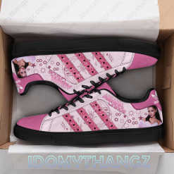 Ariana Grande Pinky Adidas Stan Smith 4